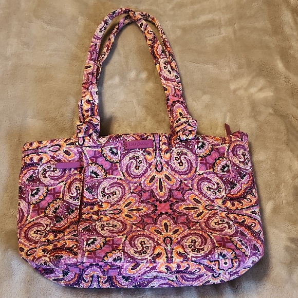 Vera Bradley Handbags - Vera Bradley Vibrant Paisley Tote Bag